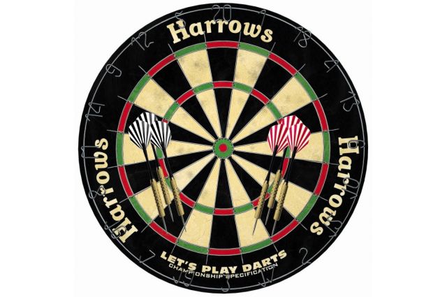 Dartboard HARROWS LET'S PLAY DARTS GAME SET with darts Dartboard HARROWS LET'S PLAY DARTS GAME SET with darts
