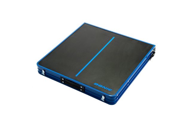 Teniso stalas DONIC MIDI Portable PRO su raket. pažeista pakuotė Teniso stalas DONIC MIDI Portable PRO su raket. pažeista pakuotė