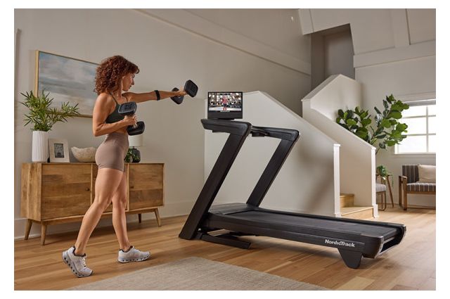 Bėgimo takelis NORDICTRACK COMMERCIAL 1750 + iFit 1 metų narystė Bėgimo takelis NORDICTRACK COMMERCIAL 1750 + iFit 1 metų narystė